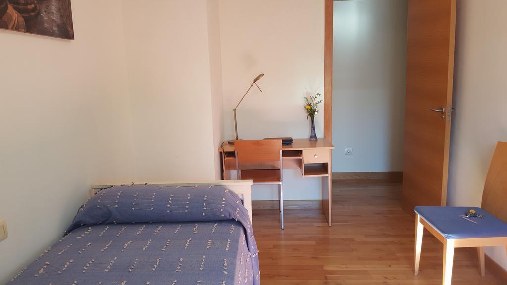 Apartment Plaza Fernando Vigo Bagian luar foto
