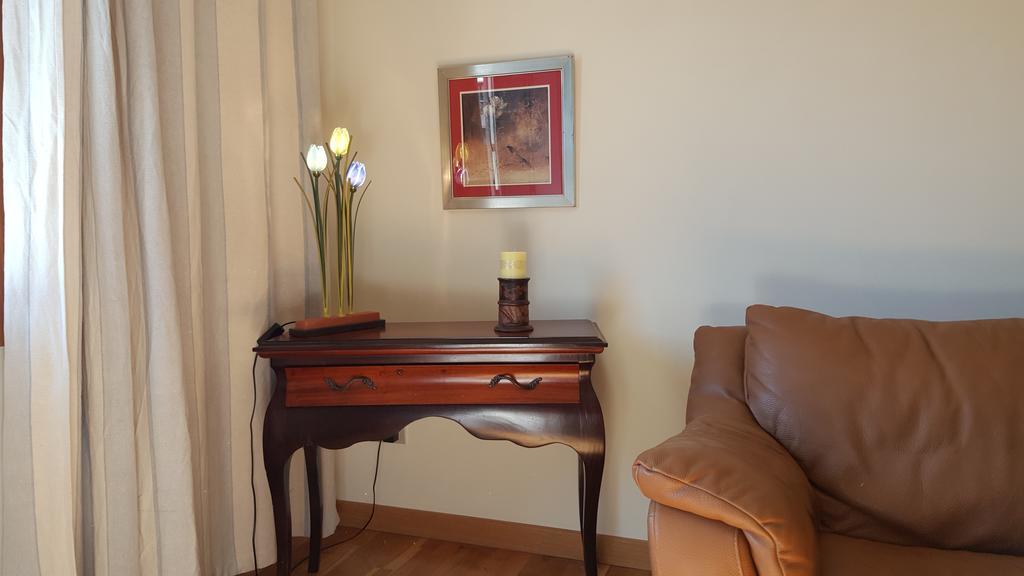 Apartment Plaza Fernando Vigo Bagian luar foto
